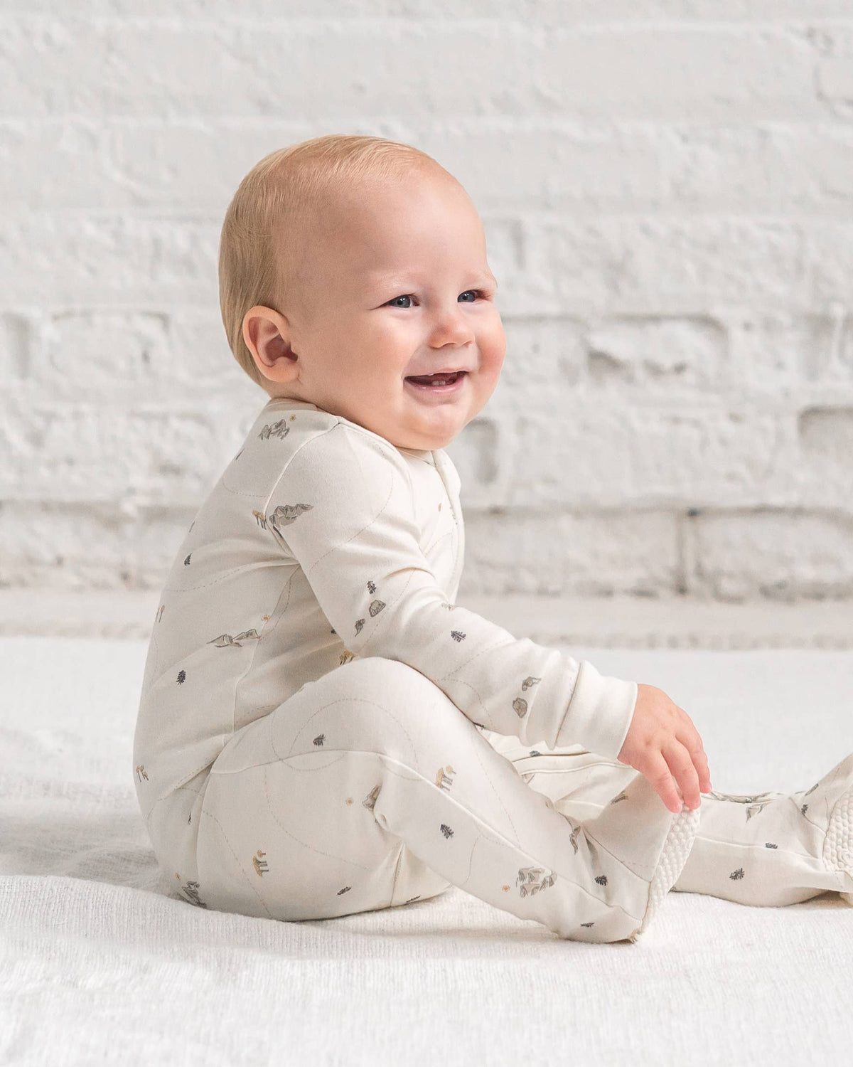 Peyton Zipper Sleeper - Aspen Collection